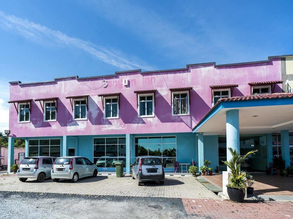 Oyo Rooms Langkawi Airport Padang Mat Sirat Exterior foto